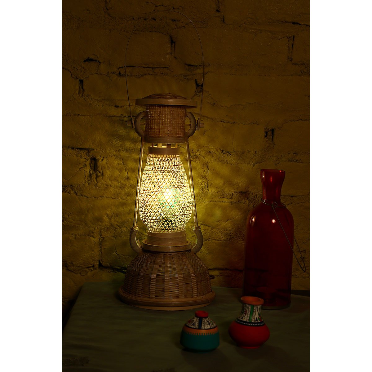 LAMPS AND LIGHTS